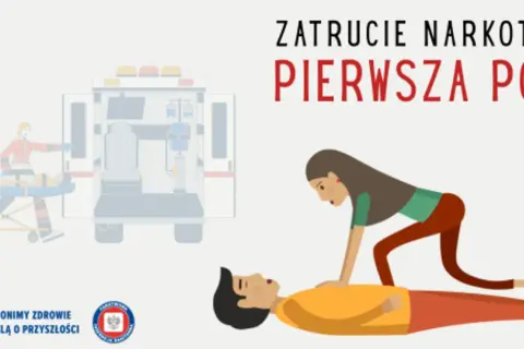 Ratownicy transportują pacjenta do karetki, a kobieta udziela pierwszej pomocy nieprzytomnemu mężczyźnie.